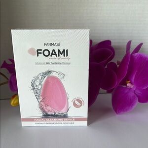 Farmasi Foami Pink Facial Cleansing Device (NEW - unopened package)